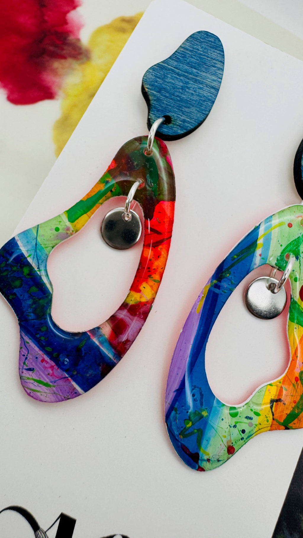 Neon Rainbow - The Katie