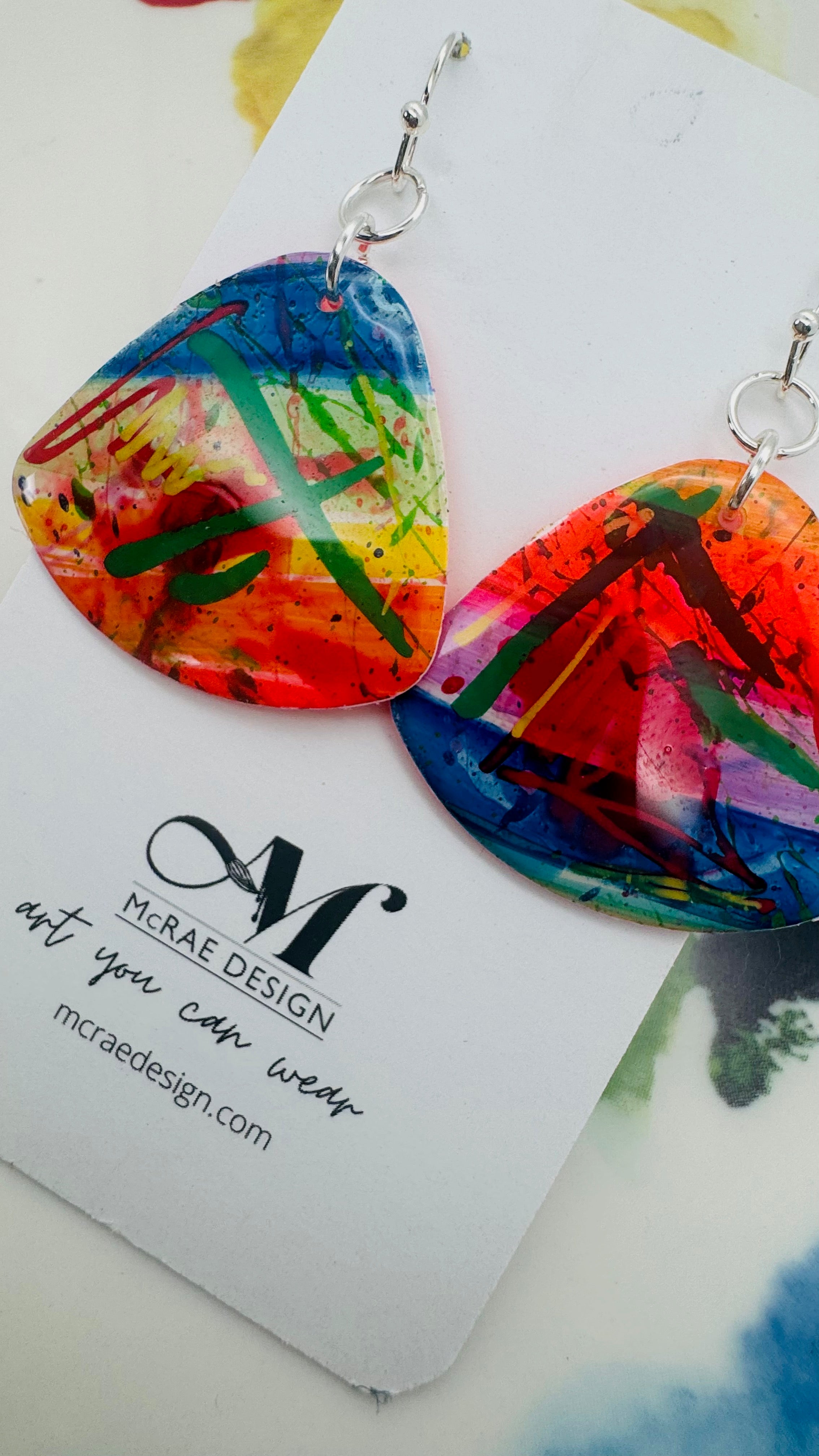 Neon Rainbow - The Erin