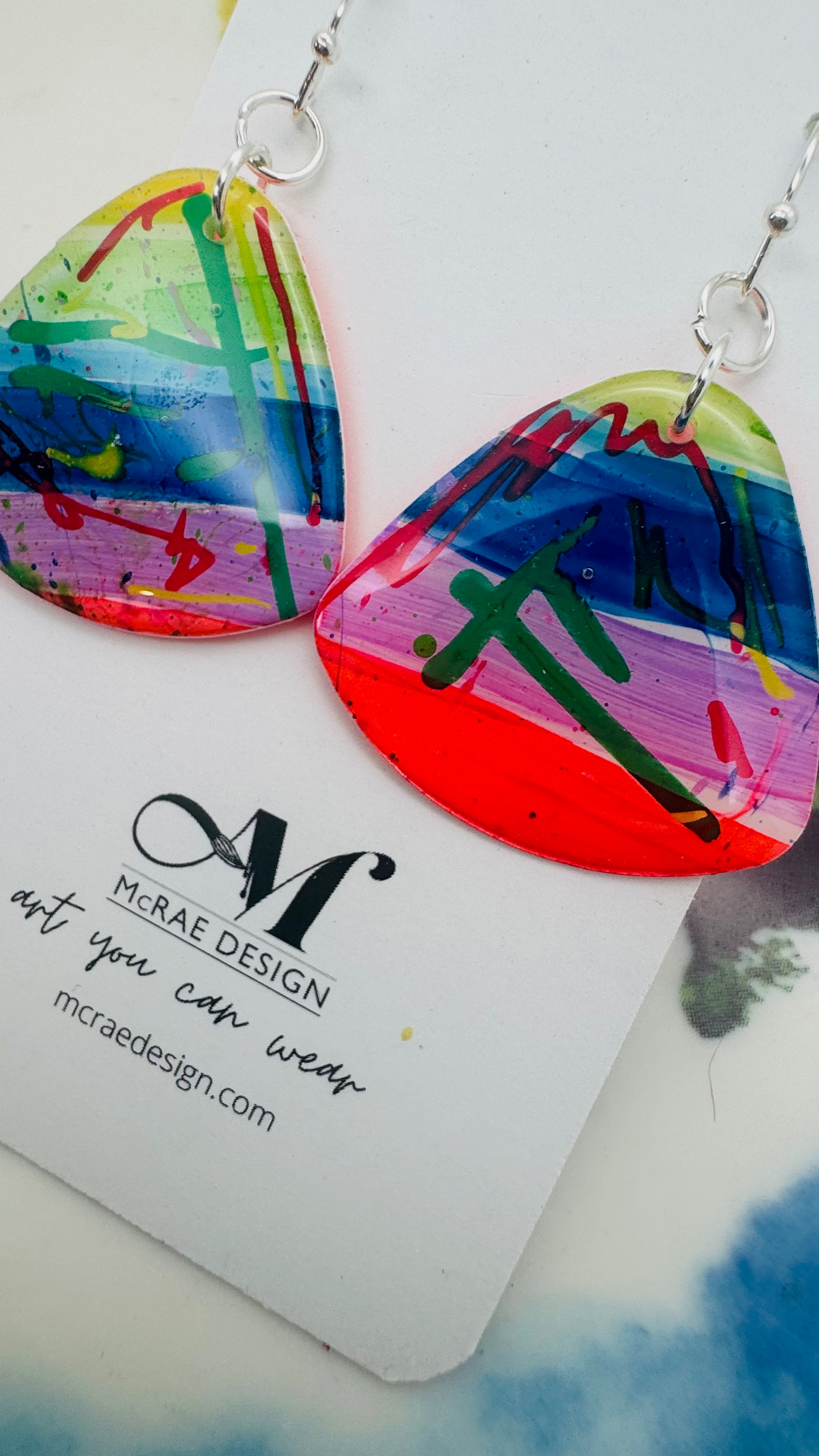 Neon Rainbow - The Erin