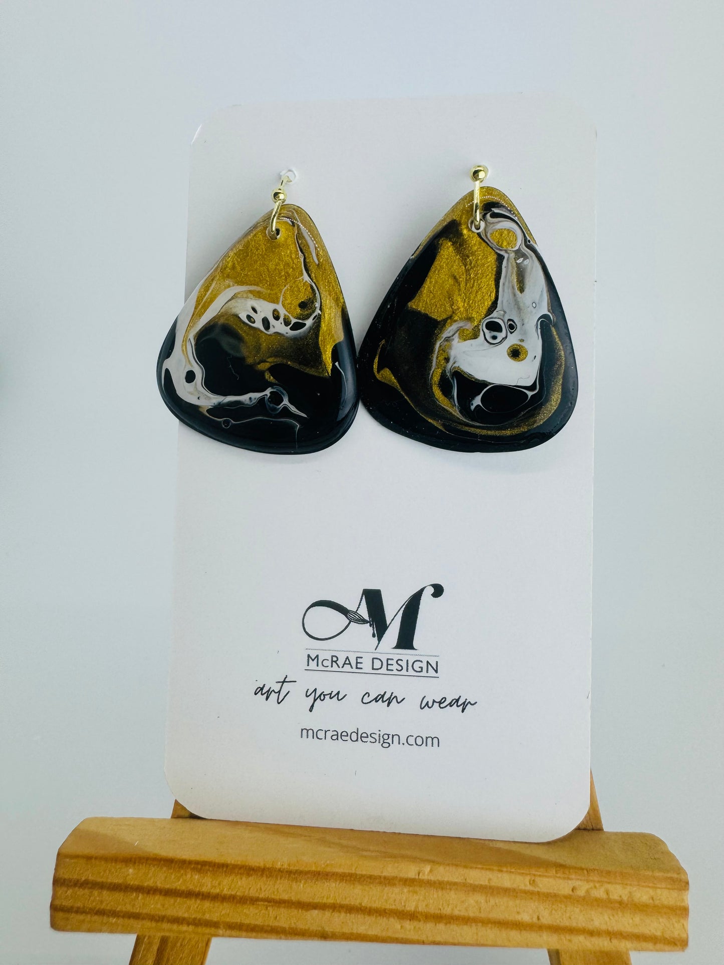 Guitar Pick Earrings (hooks)