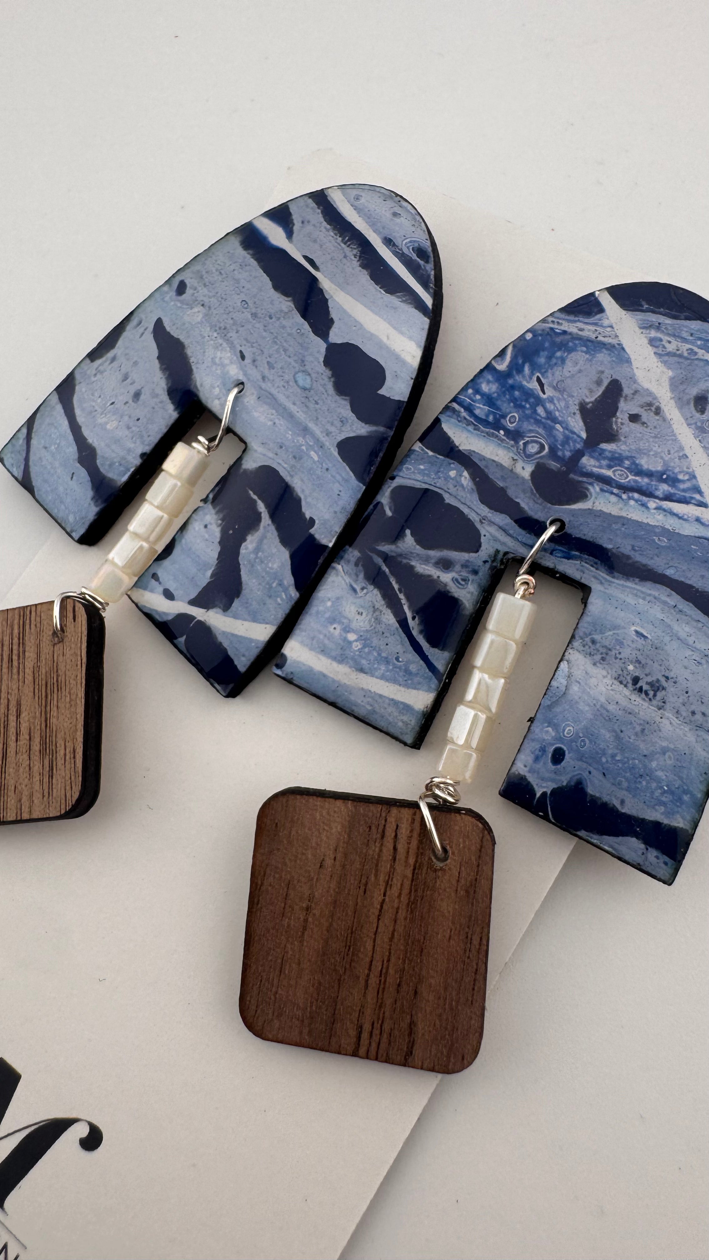 Ocean Blue - The Erin (Bold)