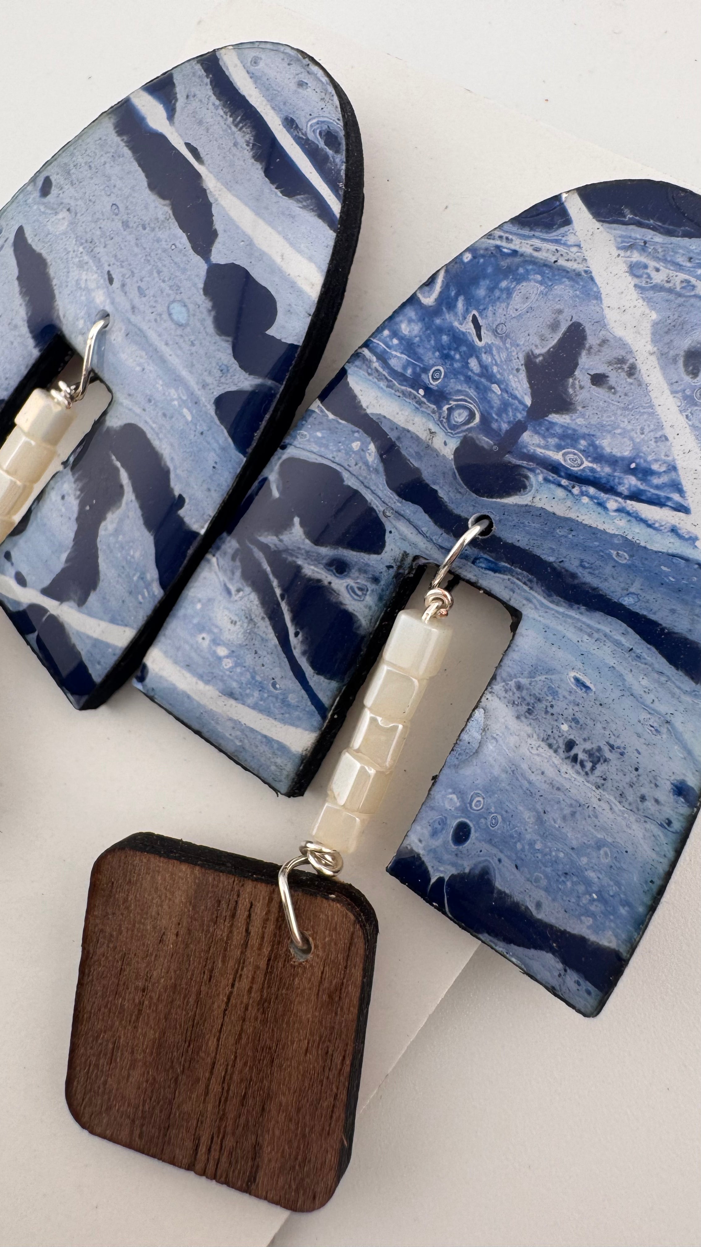 Ocean Blue - The Erin (Bold)