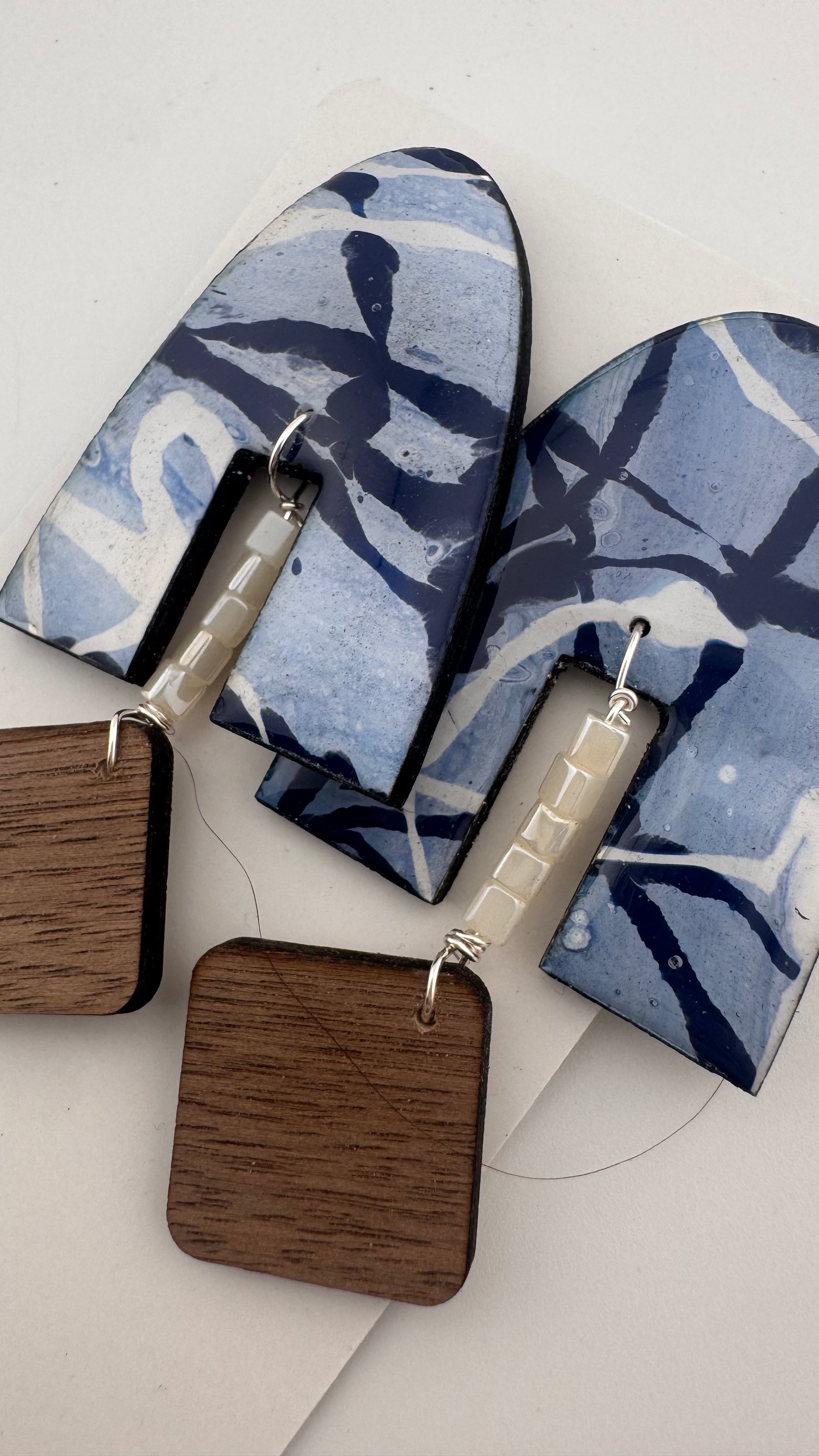 Ocean Blue - The Erin (Bold)