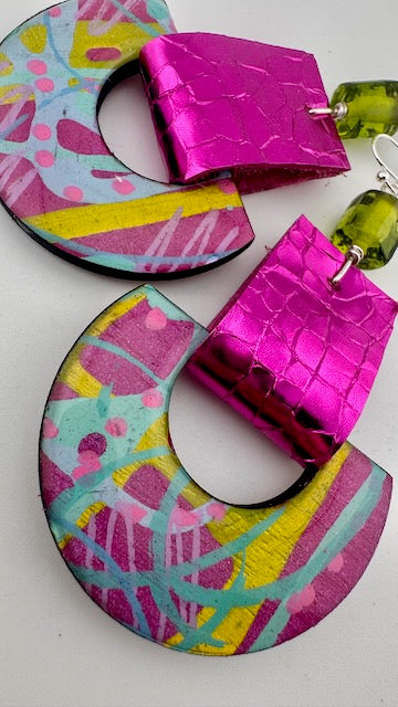 Joy in Bloom - The Katie (bold)