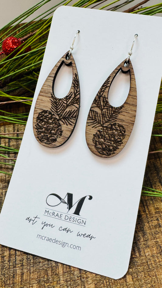 Tis the Season - Pinecone