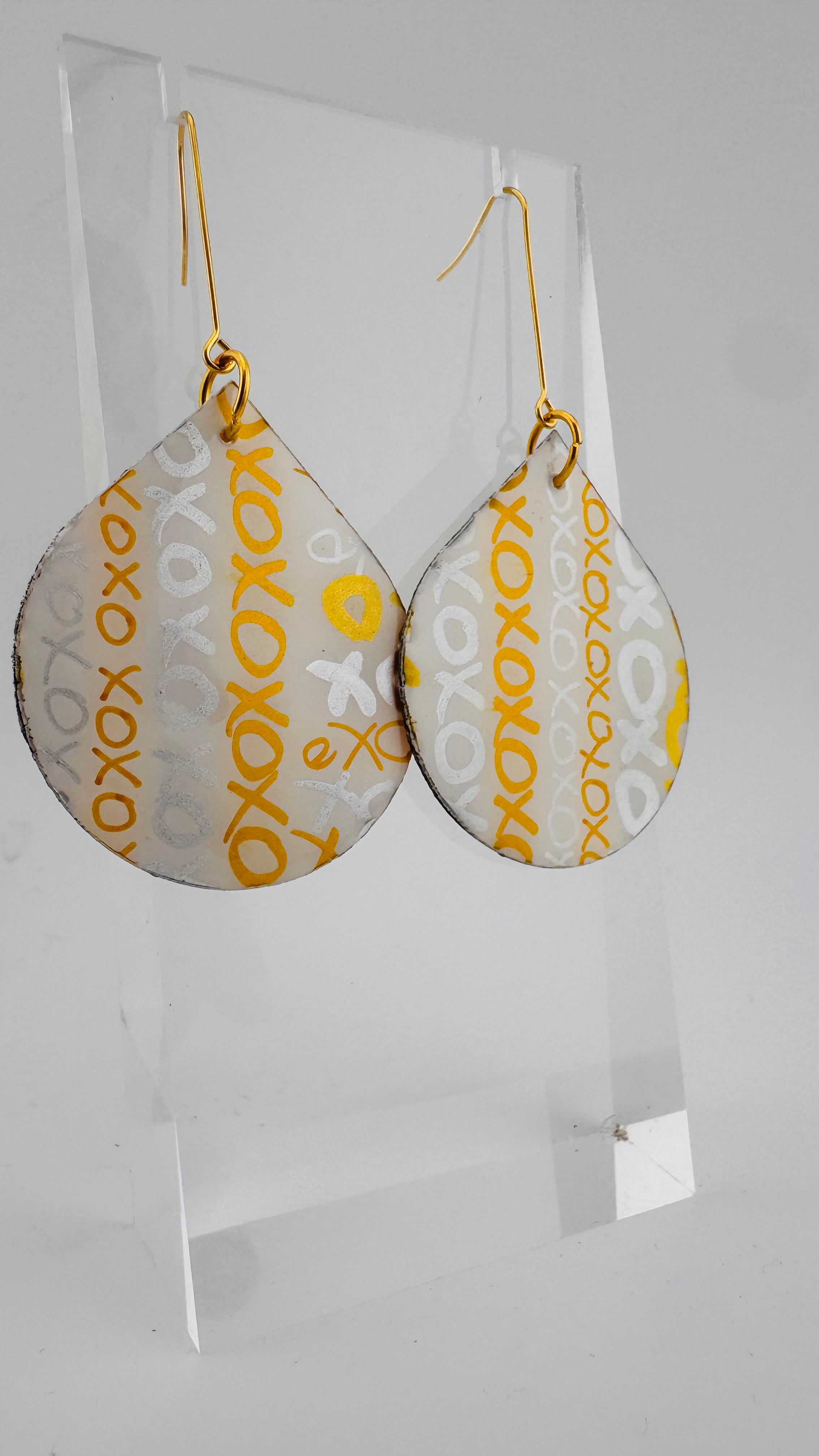 Painted Valentine Collection - Hugs & Kisses