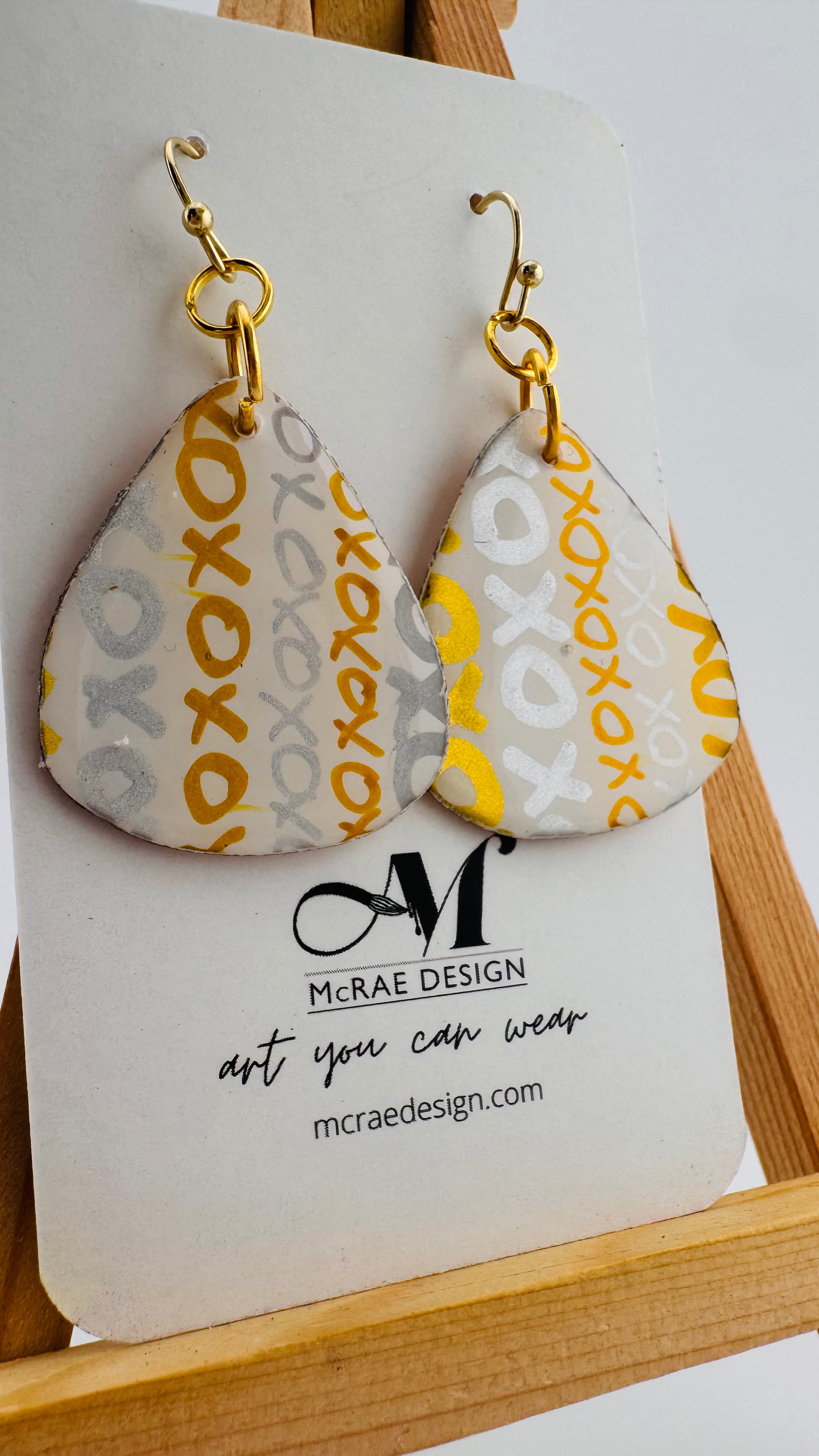 Painted Valentine Collection - Hugs & Kisses